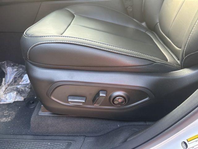 new 2025 Jeep Grand Cherokee 4xe car, priced at $53,393
