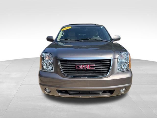 used 2013 GMC Yukon XL car, priced at $7,995