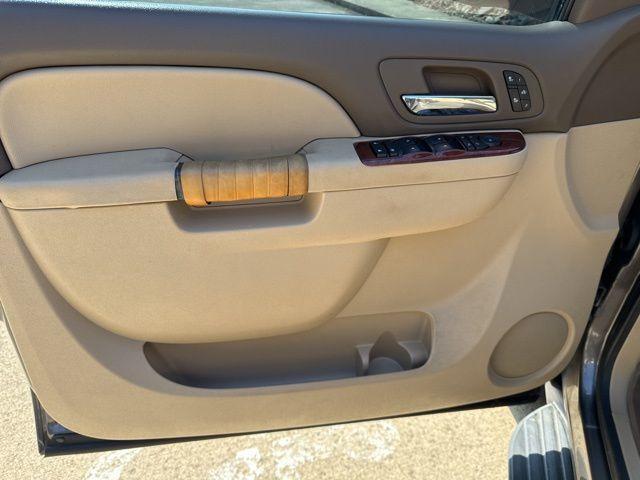 used 2013 GMC Yukon XL car, priced at $7,995