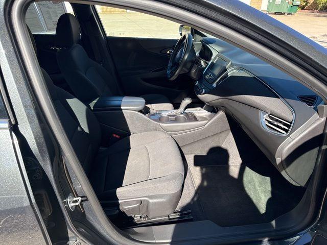 used 2016 Chevrolet Malibu car, priced at $9,485