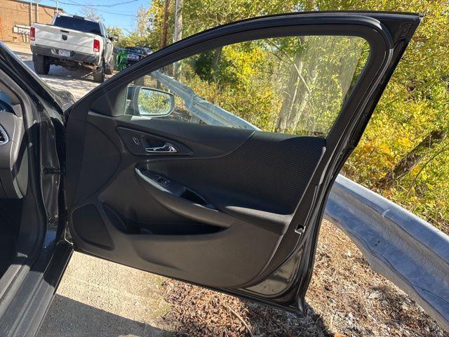 used 2016 Chevrolet Malibu car, priced at $9,485