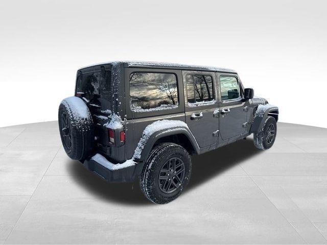 new 2025 Jeep Wrangler car, priced at $41,557