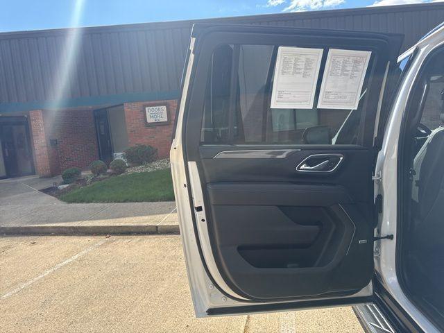 used 2023 GMC Yukon XL car, priced at $69,995