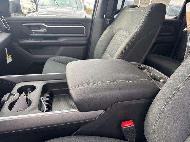 new 2025 Ram 1500 car, priced at $41,148
