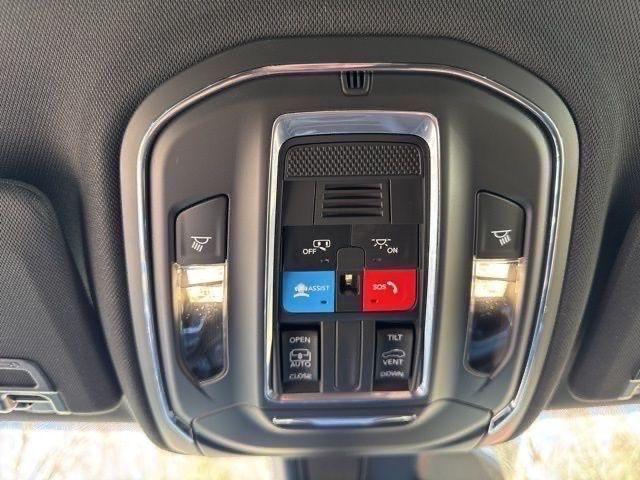new 2025 Jeep Grand Cherokee L car, priced at $39,644