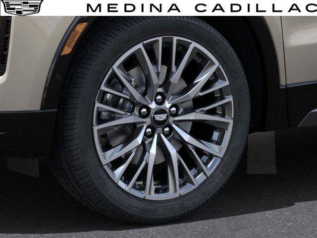 new 2025 Cadillac XT4 car, priced at $44,615