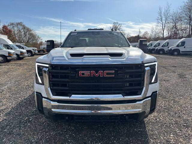 new 2024 GMC Sierra 2500 car, priced at $64,426