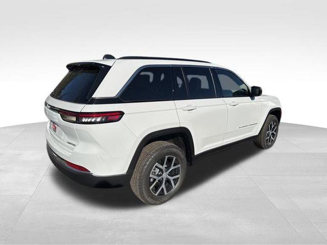 new 2025 Jeep Grand Cherokee car, priced at $40,160