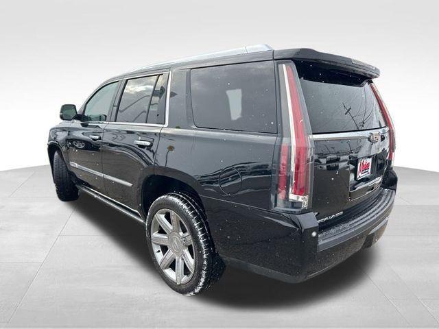 used 2018 Cadillac Escalade car, priced at $33,318