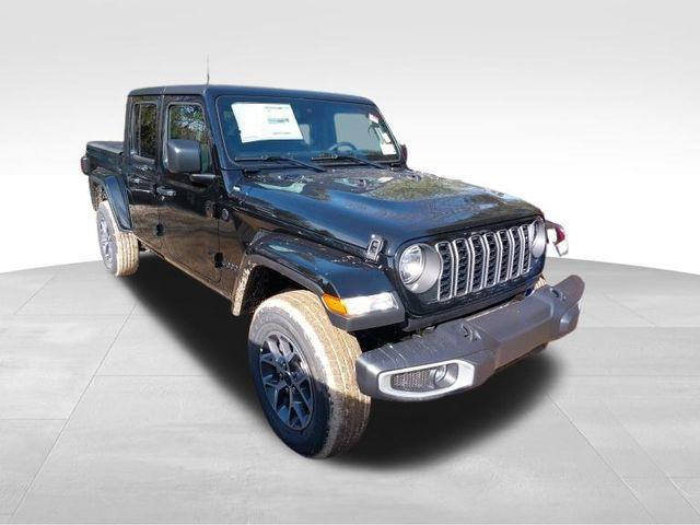 new 2024 Jeep Gladiator car, priced at $40,401