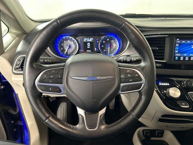 used 2020 Chrysler Pacifica car, priced at $17,995