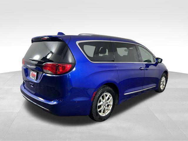 used 2020 Chrysler Pacifica car, priced at $17,995