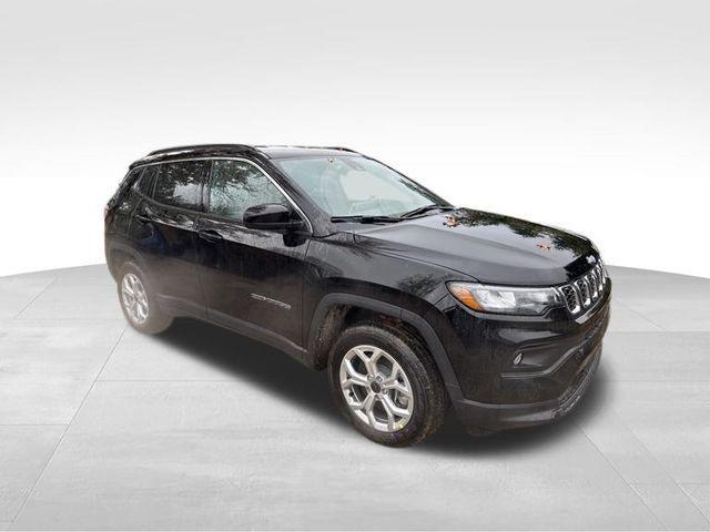 new 2025 Jeep Compass car, priced at $25,786