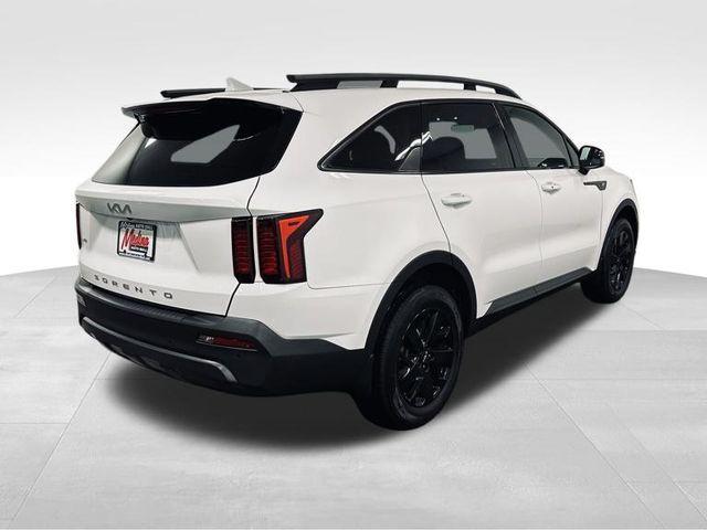 used 2022 Kia Sorento car, priced at $28,900