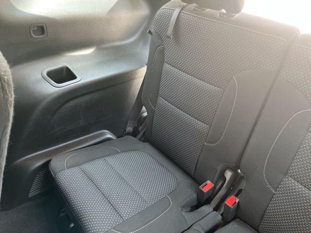used 2022 GMC Acadia car, priced at $26,624