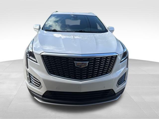 used 2022 Cadillac XT5 car, priced at $31,995
