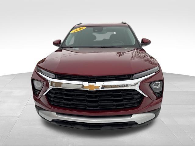 used 2024 Chevrolet TrailBlazer car, priced at $28,332