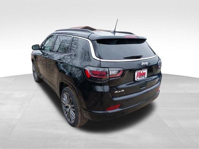 new 2024 Jeep Compass car, priced at $33,139