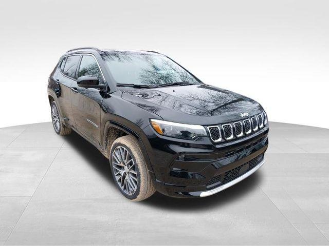 new 2024 Jeep Compass car, priced at $33,139