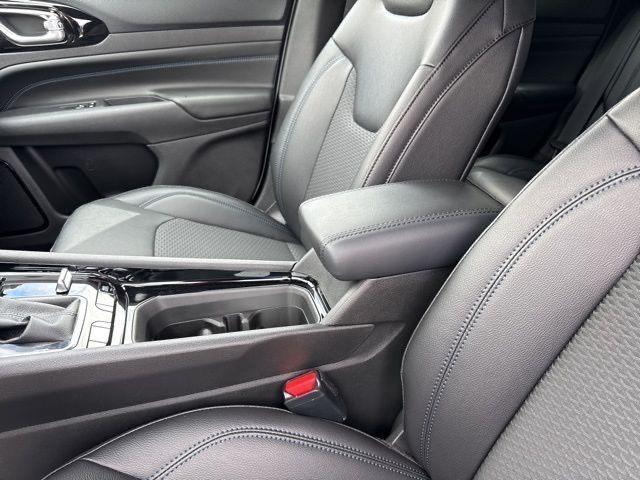 new 2026 Jeep Compass car, priced at $24,170