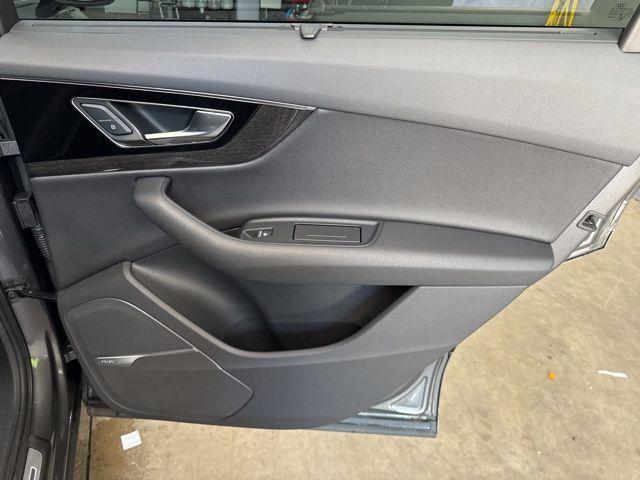 used 2019 Audi Q7 car, priced at $21,333