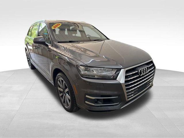 used 2019 Audi Q7 car, priced at $21,333