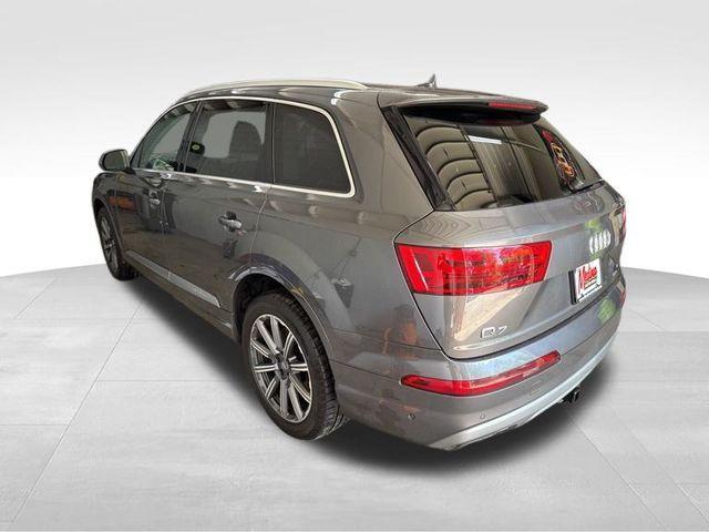used 2019 Audi Q7 car, priced at $21,333