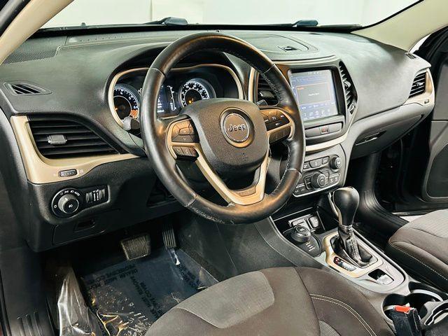 used 2015 Jeep Cherokee car, priced at $7,995