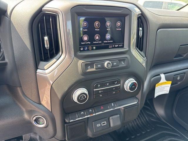 new 2025 GMC Sierra 1500 car, priced at $34,041