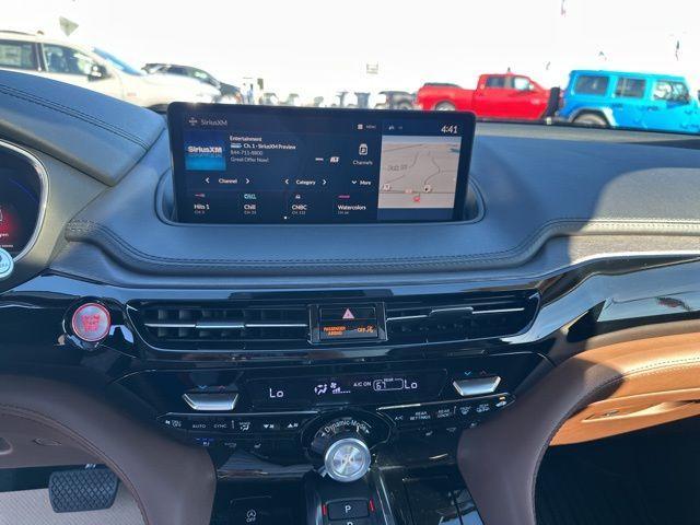 used 2022 Acura MDX car, priced at $39,328