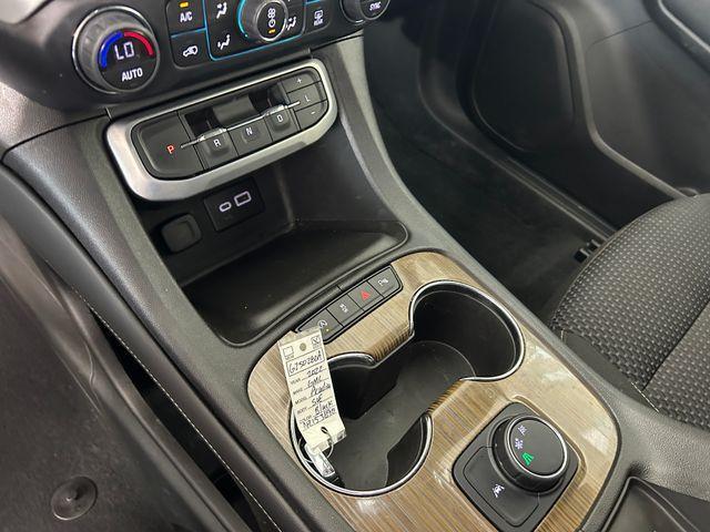 used 2022 GMC Acadia car, priced at $27,456