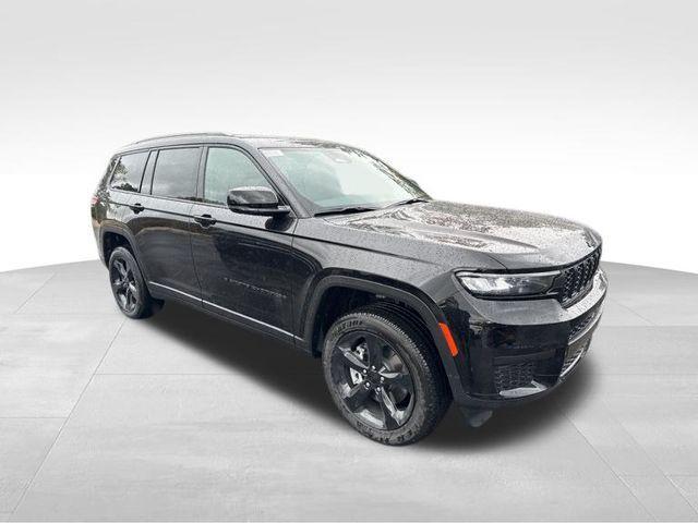 new 2025 Jeep Grand Cherokee L car, priced at $43,438