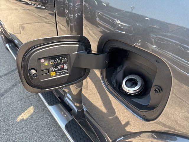 new 2025 Ram 1500 car, priced at $59,181