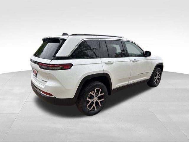 new 2025 Jeep Grand Cherokee car, priced at $41,495