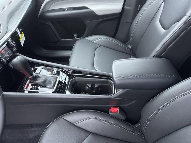 new 2025 Jeep Compass car, priced at $30,534