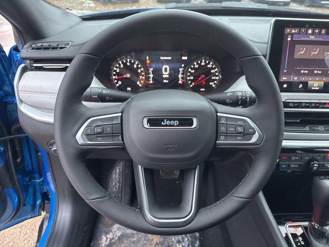 new 2025 Jeep Compass car, priced at $30,534