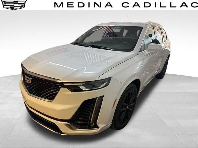used 2022 Cadillac XT6 car, priced at $37,995