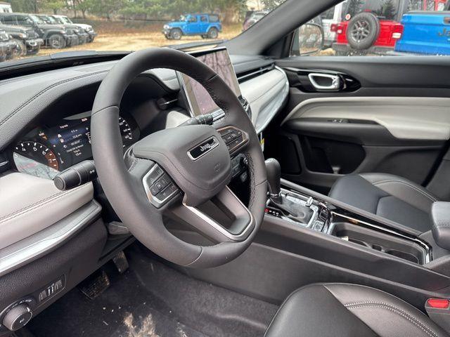 new 2025 Jeep Compass car, priced at $31,125