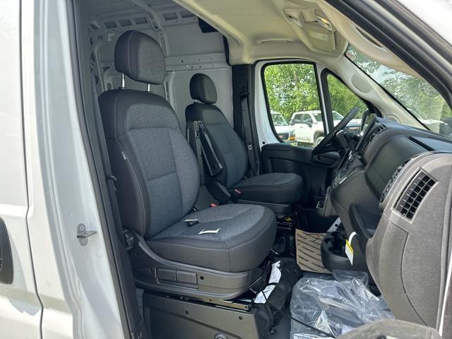 new 2024 Ram ProMaster 2500 car, priced at $51,034