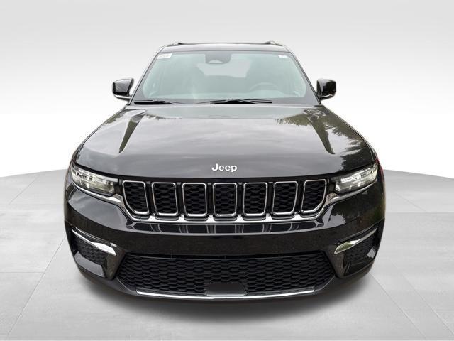 new 2025 Jeep Grand Cherokee car, priced at $40,678