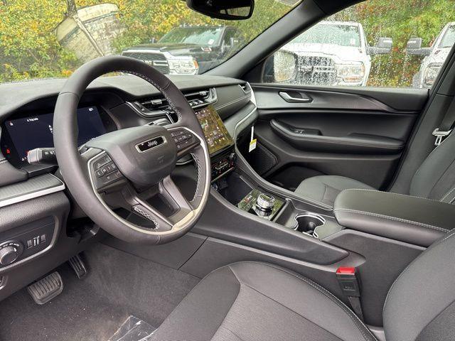 new 2025 Jeep Grand Cherokee L car, priced at $36,436