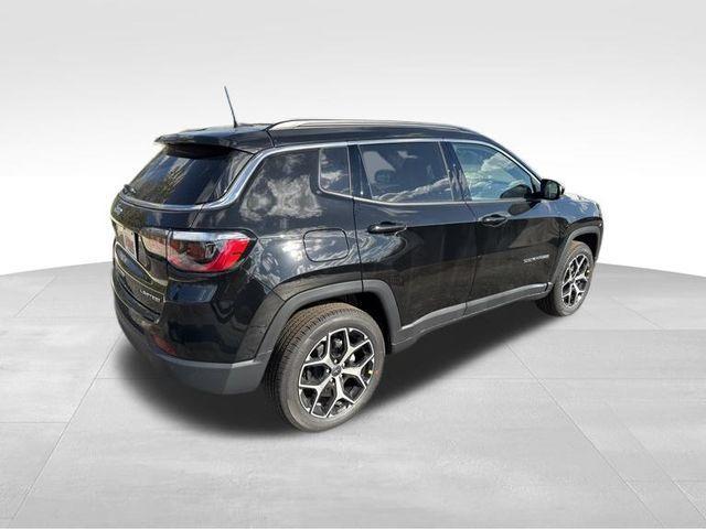 new 2025 Jeep Compass car, priced at $30,125