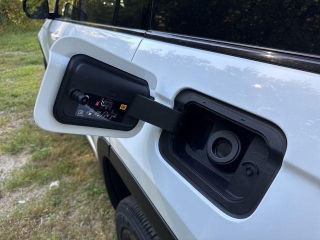 new 2025 Jeep Grand Cherokee car, priced at $38,529