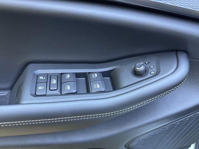 new 2025 Jeep Grand Cherokee car, priced at $38,529