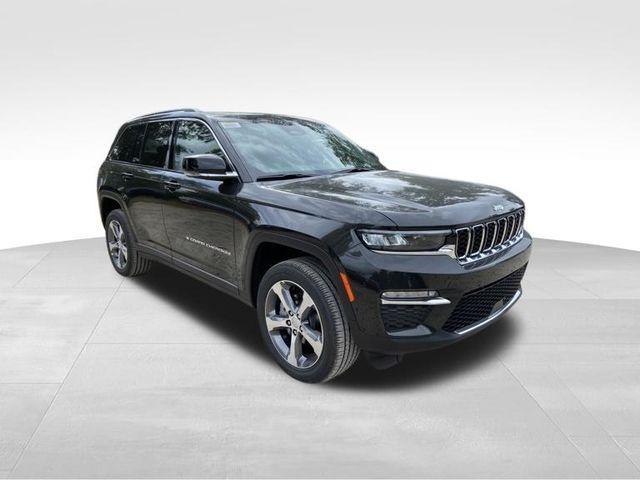 new 2024 Jeep Grand Cherokee car, priced at $45,783