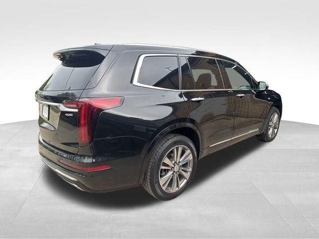 used 2022 Cadillac XT6 car, priced at $41,877