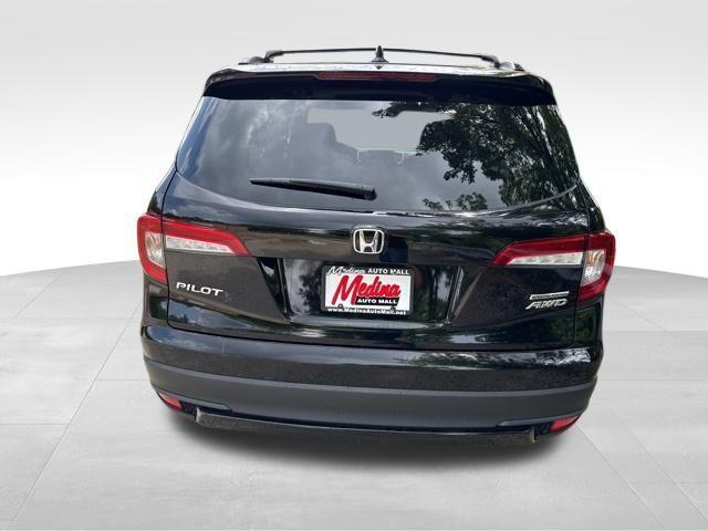 used 2022 Honda Pilot car, priced at $36,995