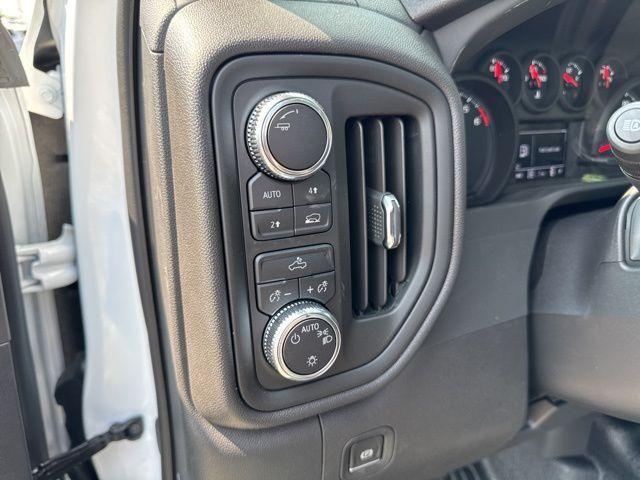 new 2025 GMC Sierra 1500 car, priced at $30,541