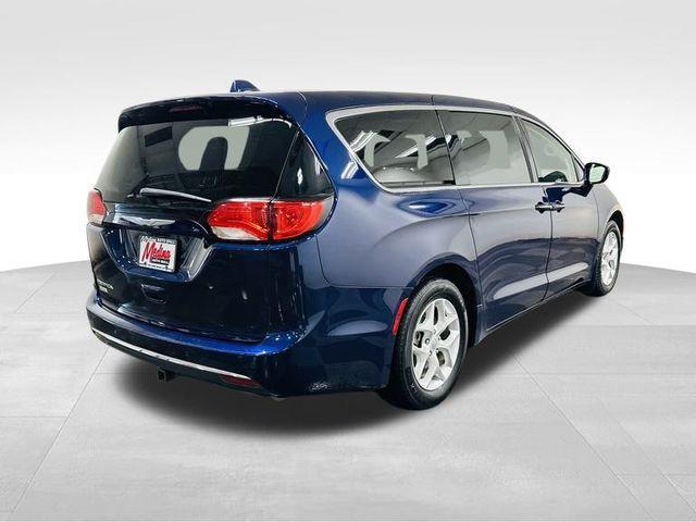 used 2018 Chrysler Pacifica car, priced at $9,815