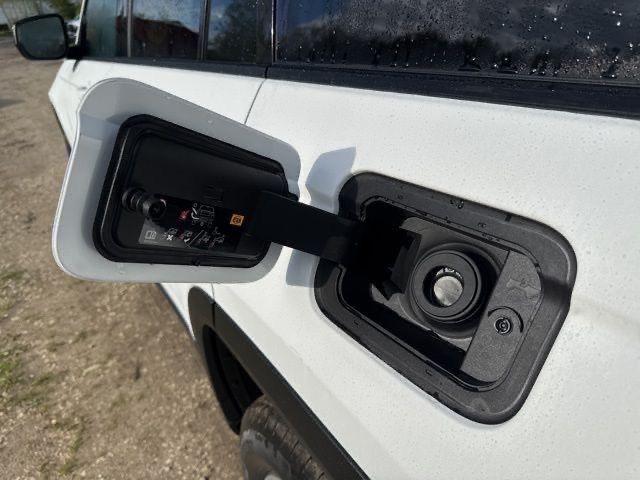 new 2025 Jeep Grand Cherokee car, priced at $35,810